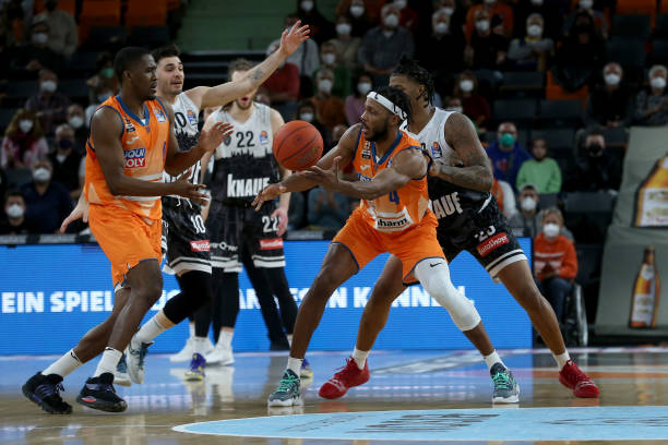 队的短期成 队的短期成